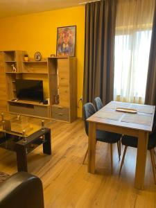 Апартамент Сотирови