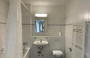 Executive 1 bedroom in the center - D11