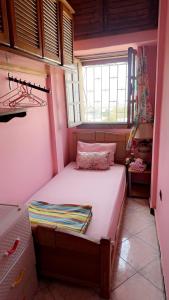 شقه فاخره بثلاث غرف دورين على البحر ذات منظر خلاب