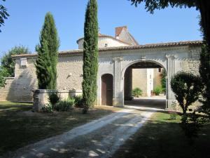 Sejours chez l'habitant Chateau de Lugerat - 4 chambres - 2 et 3 personnes : photos des chambres