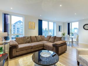 2 Bed Property Close to Heathrow Airport