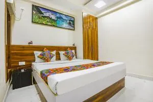 FabHotel Imperail House - Colonelganj