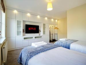 4BRD Luxury House RG2 - Free Parking