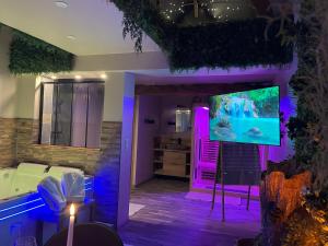 B&B / Chambres d'hotes L-Ecrin d-Azurite : photos des chambres