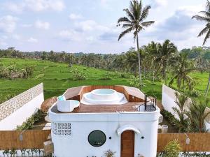 Woywoy Escape Bukian - Adults Only