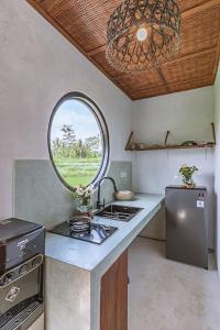 Woywoy Escape Bukian - Adults Only