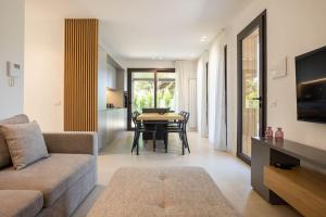 Luxury Jacuzzi Villa Atena