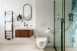 Esplanade Self Check-in Hotel