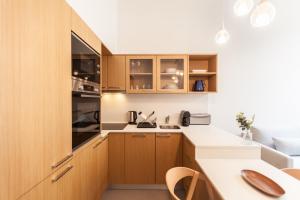 FLH Alcântara Terrace Studio