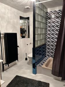 Pension FAULPELZ - Zweibettzimmer Gemeinschaftsbad