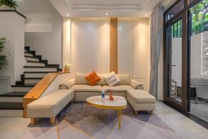 N to M Cozy House - near the my khê beach - dragon bridge - center