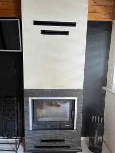 Baliowy Żar nad jeziorem w Międzybrodziu