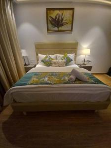 Luxurious Stay at Aipl Joy street by NobleNest
