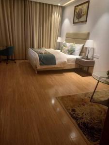 Luxurious Stay at Aipl Joy street by NobleNest