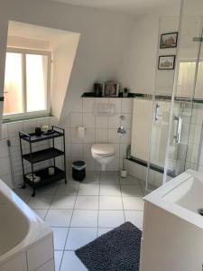 Zentrale Altbauwohnung mit Flair