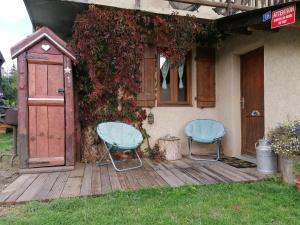 Appartements Studio en rez de chaussee, avec jardin partage. : photos des chambres