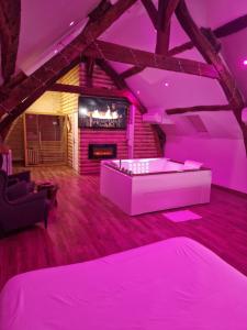 Appartements Suite Chalet avec jacuzzi YaoSpa60 : photos des chambres