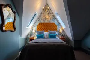 The Red Lion Hotel - Snaresbrook