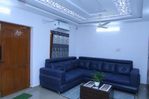 R Homestay
