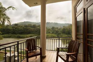 Riverview Glass Room