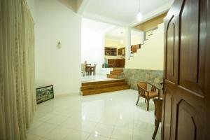 Riverview Glass Room