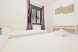 Cozy holiday home by the beach in Costabella, Marbella