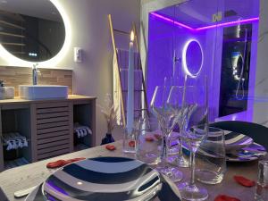B&B / Chambres d'hotes L-Ecrin d-Azurite : photos des chambres