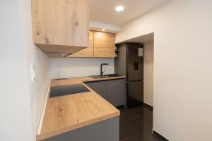 Apartman NAI WITH PRIVATE JACUZZI AND PARKING