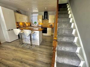 Sleeps 8 Snowdonia North Wales Nr Zip World