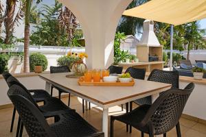 Villa Evia - Walking to Med Sea