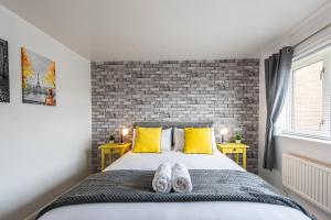 Chester home slps 5 by restfully