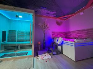 B&B / Chambres d'hotes L-Ecrin d-Azurite : photos des chambres