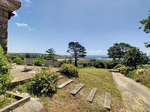Maisons de vacances Villa Treberon - Vue mer exceptionnelle a Crozon : photos des chambres