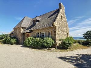 Maisons de vacances Villa Treberon - Vue mer exceptionnelle a Crozon : photos des chambres