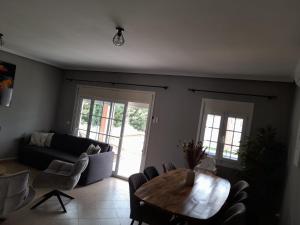 Villa Renes, with a private pool