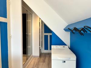 Villas 1007 Ker Jean Louis - Maison 7p a 300m de la plage : photos des chambres