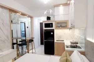 City Light Studio Exclusive 1 - Legoso