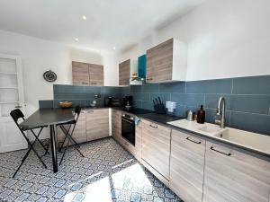 Villas 1007 Ker Jean Louis - Maison 7p a 300m de la plage : photos des chambres