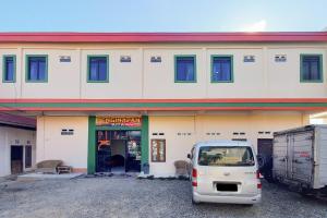 RedDoorz Syariah at Penginapan Kita Sungai Penuh