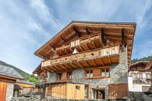 Smartstay Grand chalet avec vue sur Courchevel - Bozel