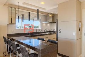 Cobertura Duplex Alto Padrão com Jacuzzi