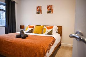 Warm & Cosy, Pet-friendly Home