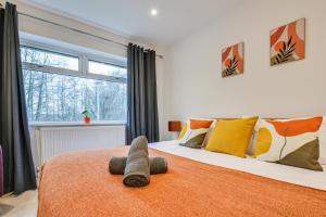 Warm & Cosy, Pet-friendly Home