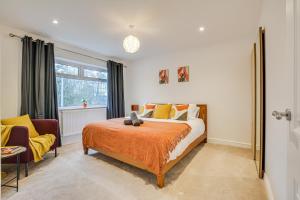 Warm & Cosy, Pet-friendly Home