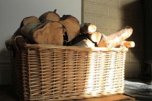 Cozy country cottage on Equestrian estate