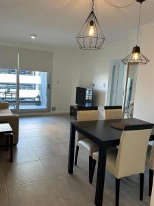 DEPARTAMENTO NUEVO CENTRICO 2 DORMITORIOS 2 Baños COCHERA GRATIS-PISCINA