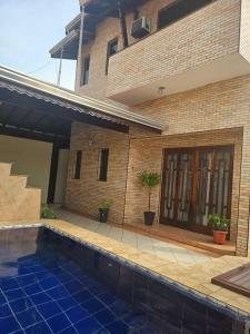 Sobrado Aviação piscina, churrasqueira, jacuzzi