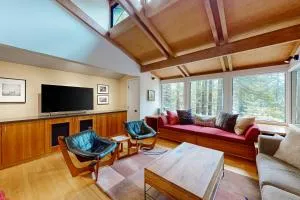 Windsong Redwood Retreat - Walsh Landing