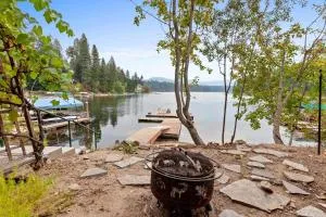 Hayden Cabin - Bayview