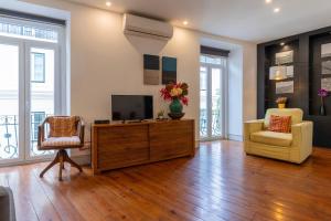 Chiado Center 1BDR Flat by LovelyStay